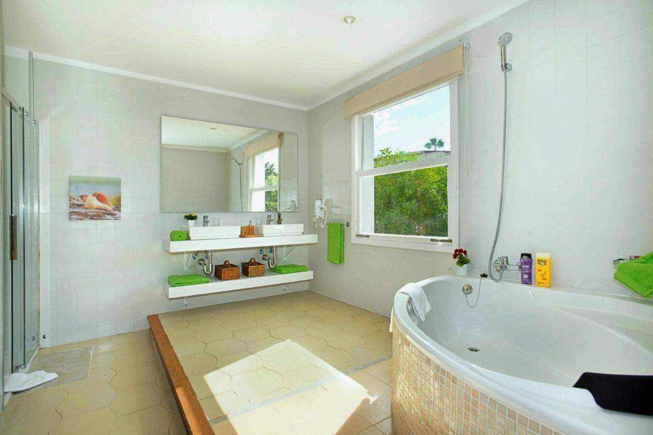 Beach Villa Can Ros By Sealand Villas Port de Pollença Esterno foto